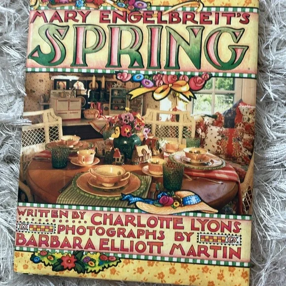 Bundle of 4 Mary Engelbreit books + cookbooks Dining Out Desserts Spring Spot - Picture 4 of 6